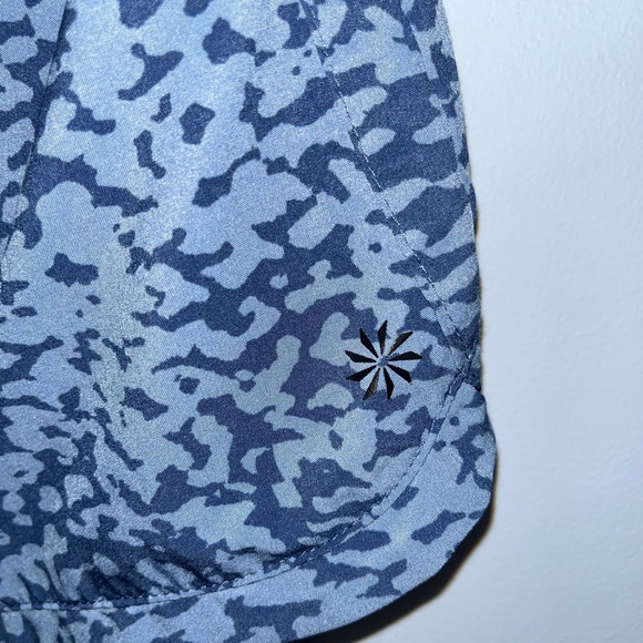 Athleta Girls Shorts - Picture 3 of 4